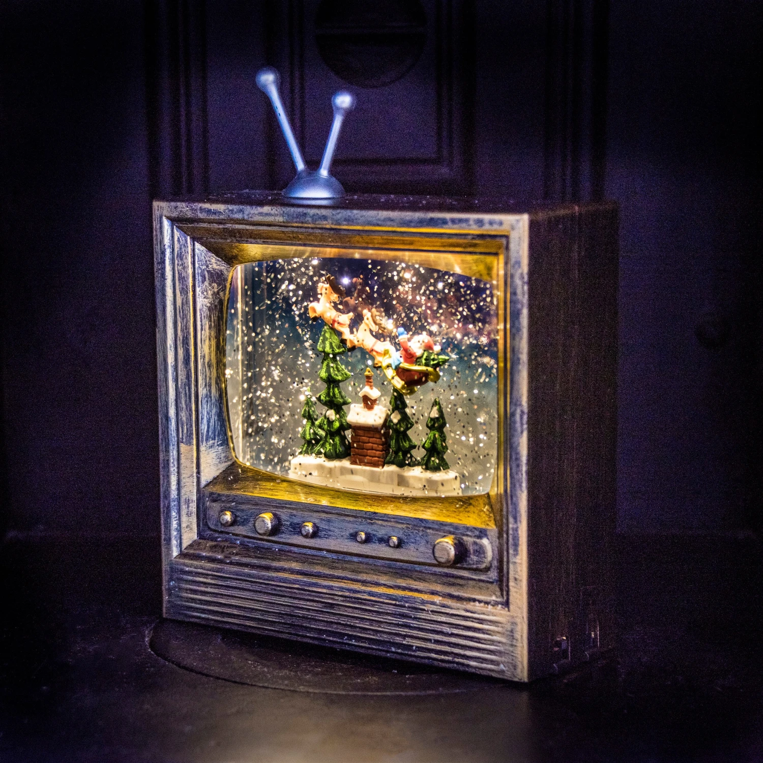 Budget ๐ Kaemingk Gold TV Glitter Lit Water Spinner Decoration With Santa And Sleigh ๐งจ 3 Budget ๐ Kaemingk Gold TV Glitter Lit Water Spinner Decoration With Santa And Sleigh ๐งจ