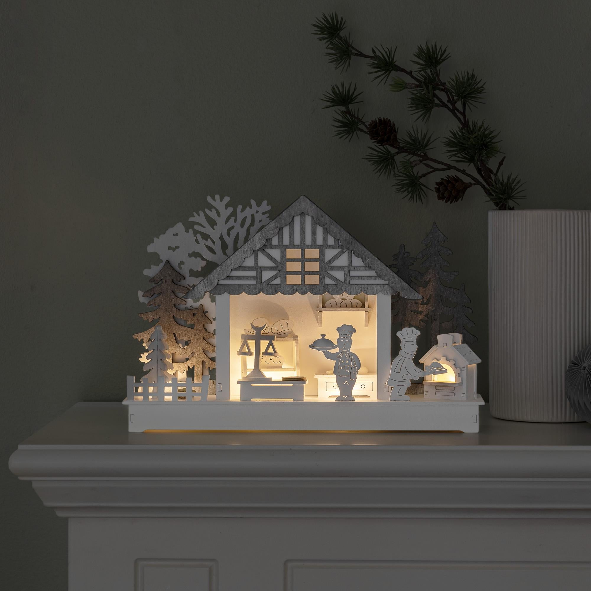 Outlet ???? Konstsmide Wooden LED Lit ???? Christmas Bakers Scene ???? 3 Outlet ???? Konstsmide Wooden LED Lit ???? Christmas Bakers Scene ????