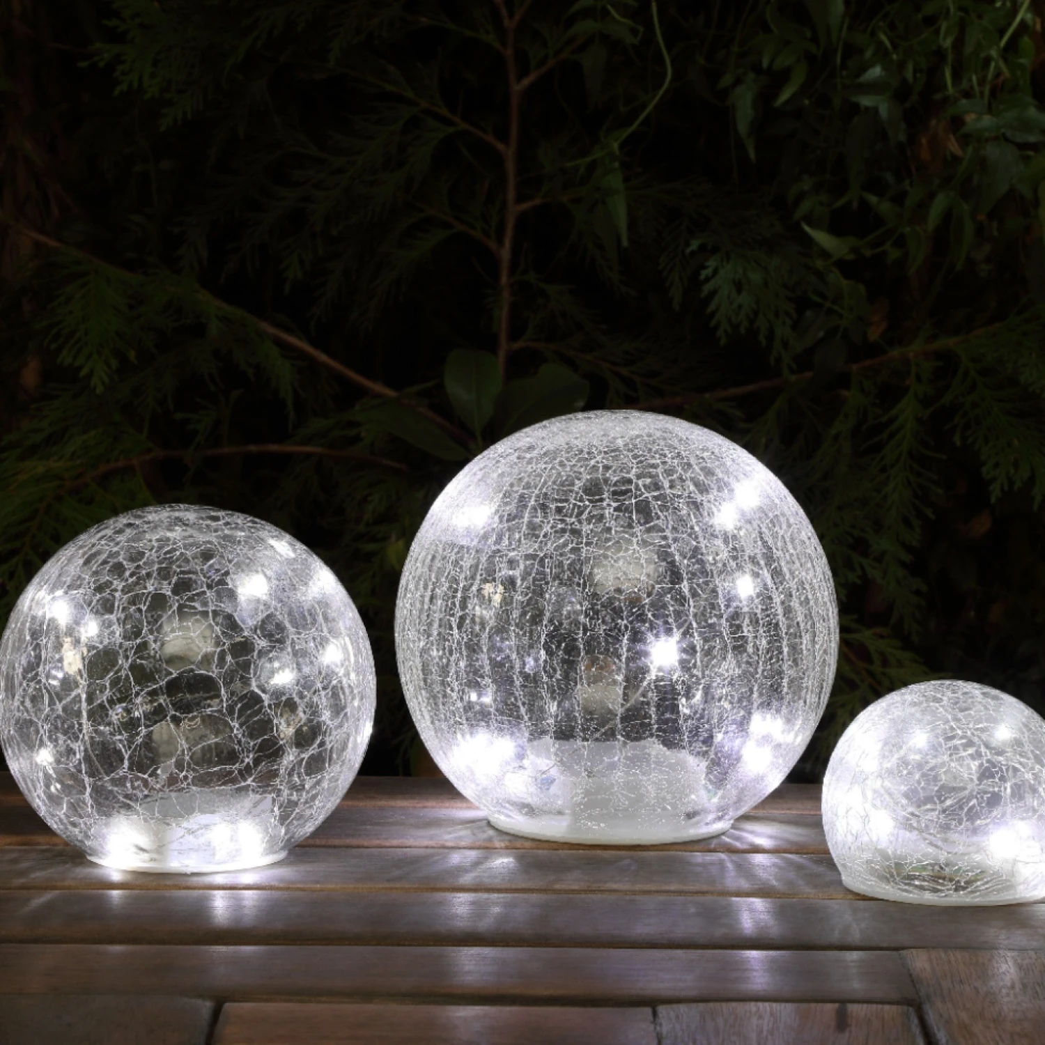 New ๐ฅฐ Noma Set Of 3 Pre Lit Glass Crackle Ball ~ Warm White & Ice White Switchable LEDs ๐ฅ 5 New ๐ฅฐ Noma Set Of 3 Pre Lit Glass Crackle Ball ~ Warm White & Ice White Switchable LEDs ๐ฅ - Image 3