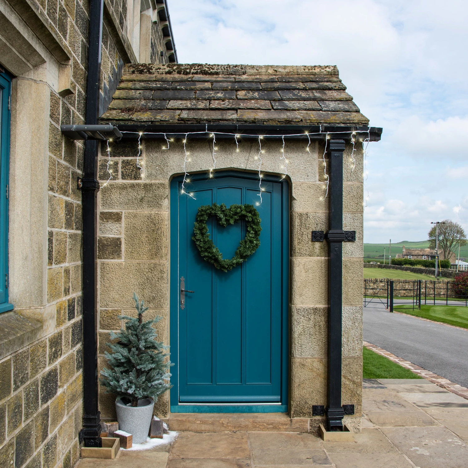 Budget ๐ Everlands Fir Heart Garland ๐
Christmas Wreath ๐ 4 Budget ๐ Everlands Fir Heart Garland ๐
Christmas Wreath ๐ - Image 2